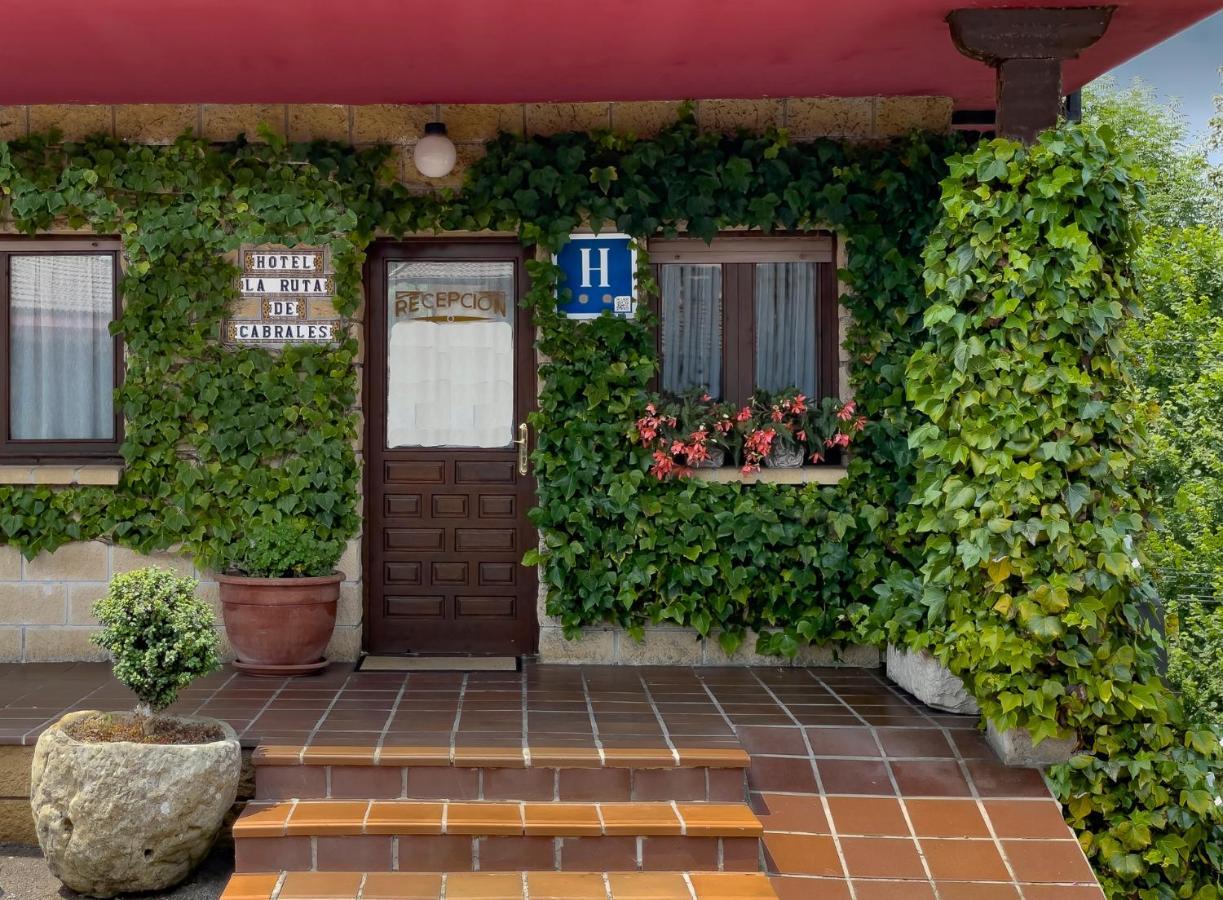 Hotel Rural "La Ruta De Cabrales" كون المظهر الخارجي الصورة