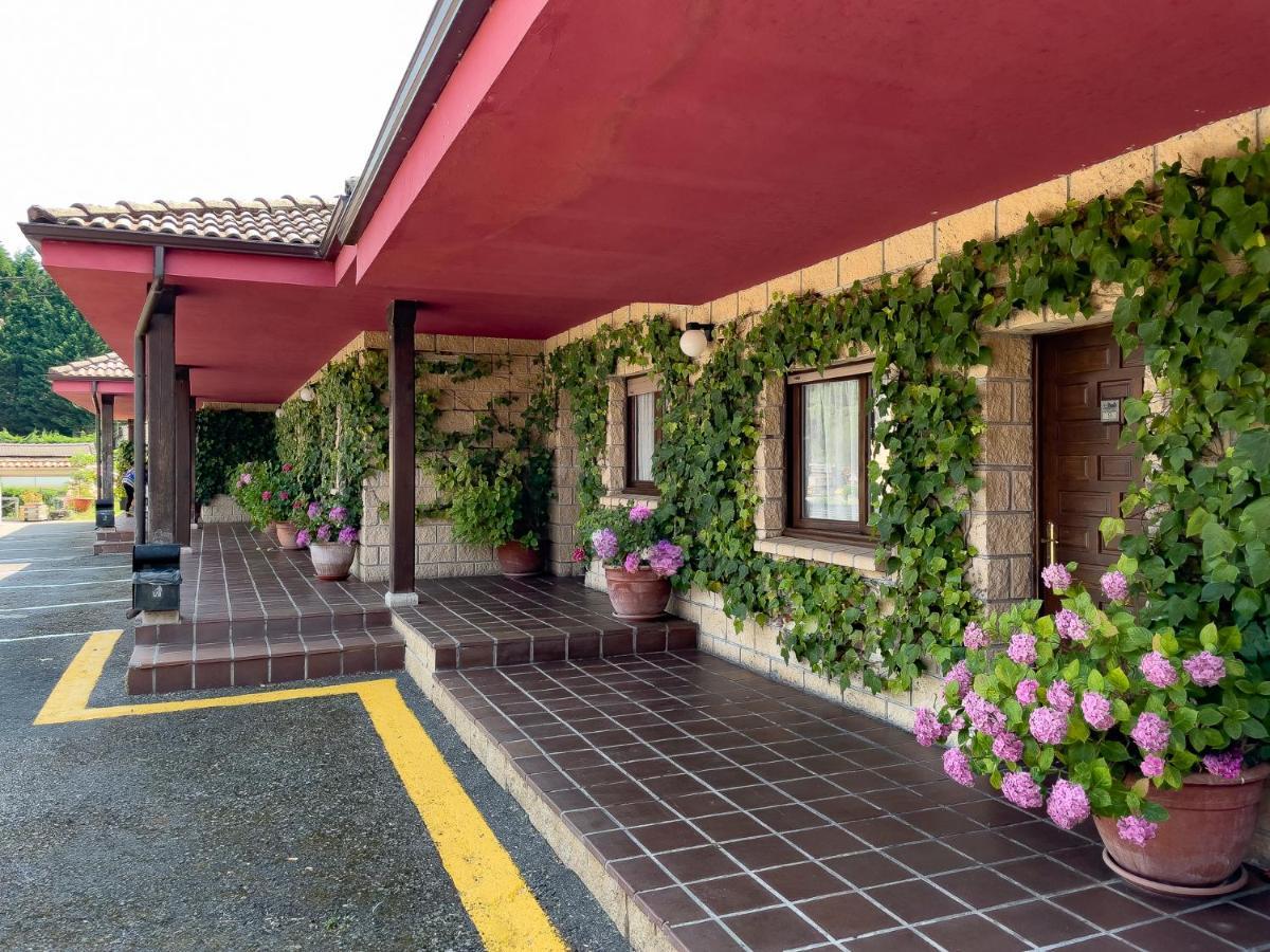 Hotel Rural "La Ruta De Cabrales" كون المظهر الخارجي الصورة