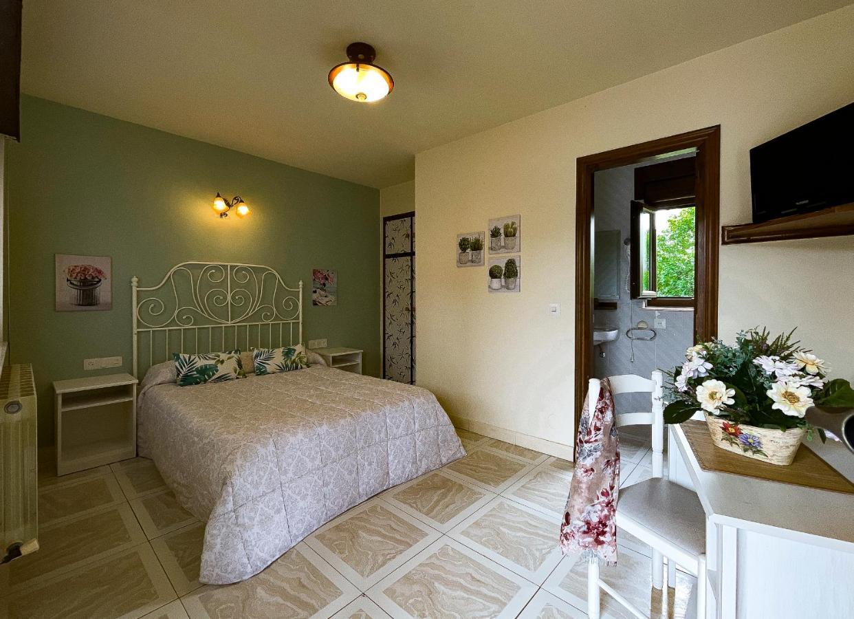 Hotel Rural "La Ruta De Cabrales" كون المظهر الخارجي الصورة
