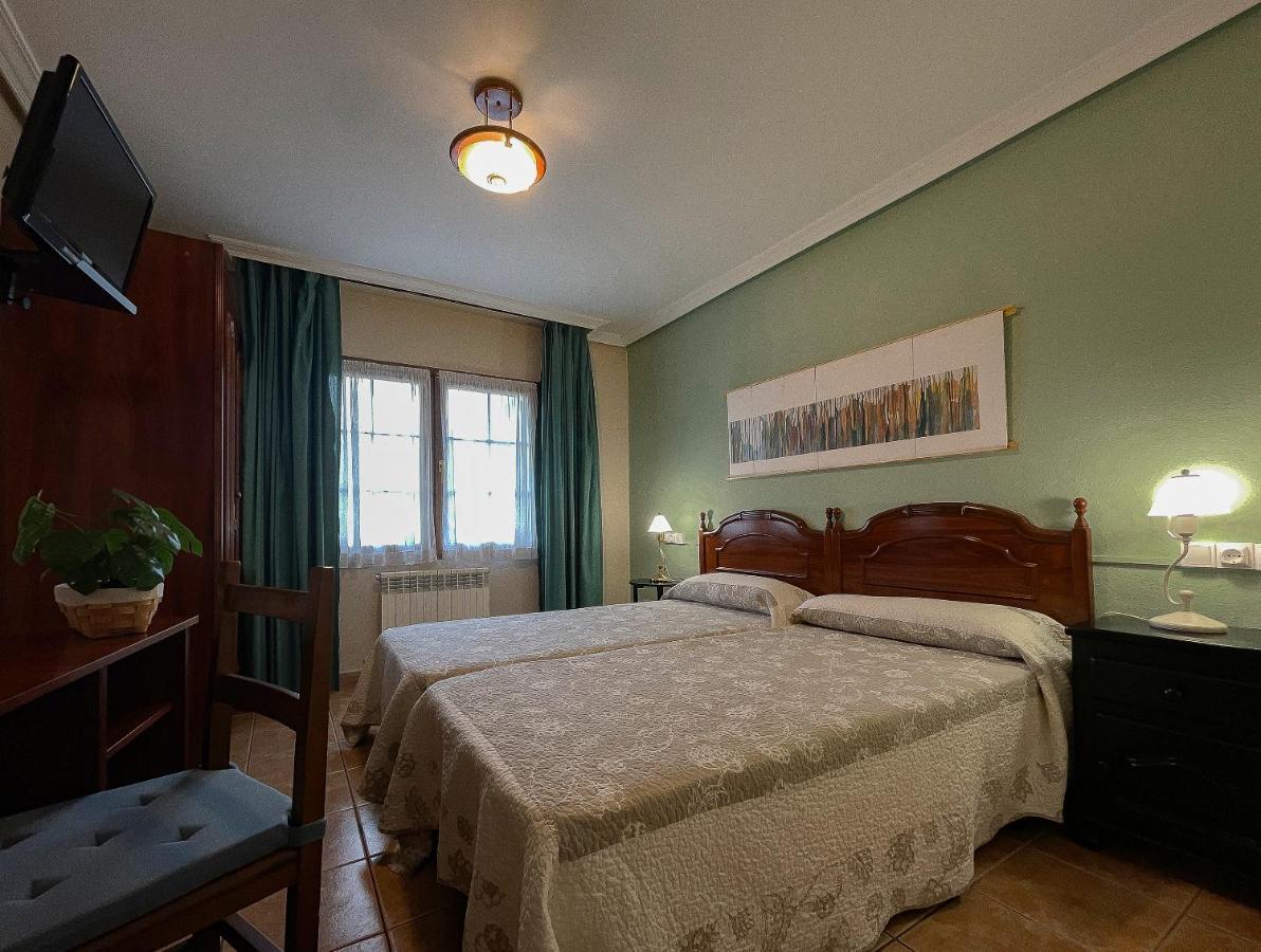 Hotel Rural "La Ruta De Cabrales" كون المظهر الخارجي الصورة
