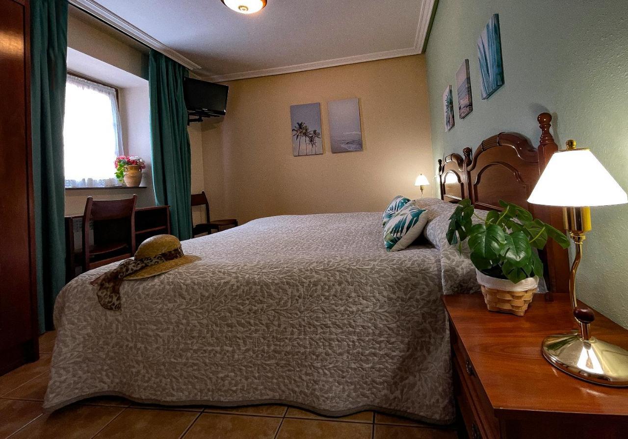 Hotel Rural "La Ruta De Cabrales" كون المظهر الخارجي الصورة