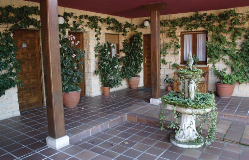 Hotel Rural "La Ruta De Cabrales" كون المظهر الخارجي الصورة